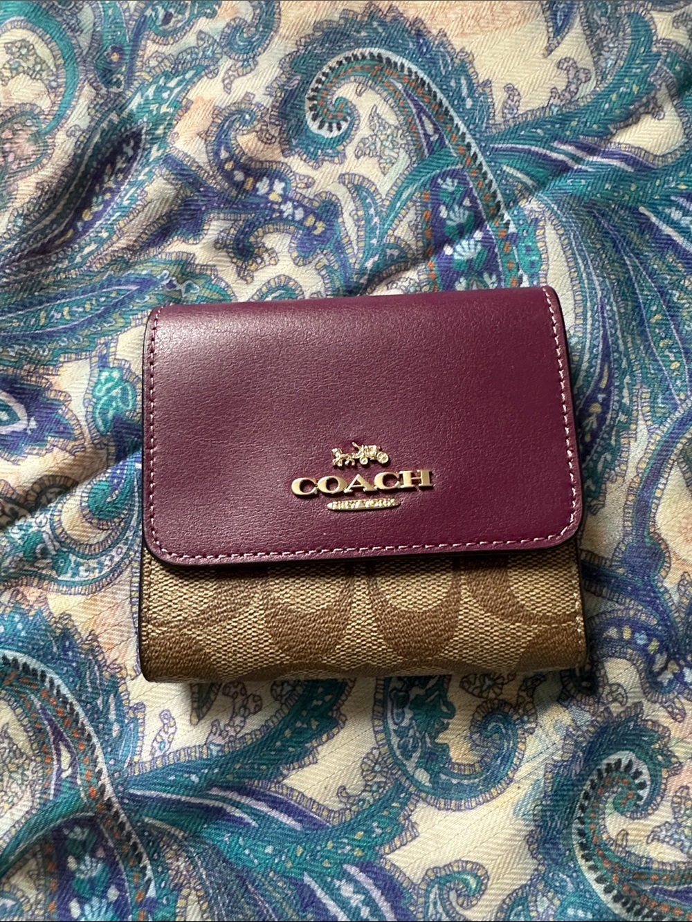 Coach Two-Tone Berry Leather and Tan Signature Compact Wallet